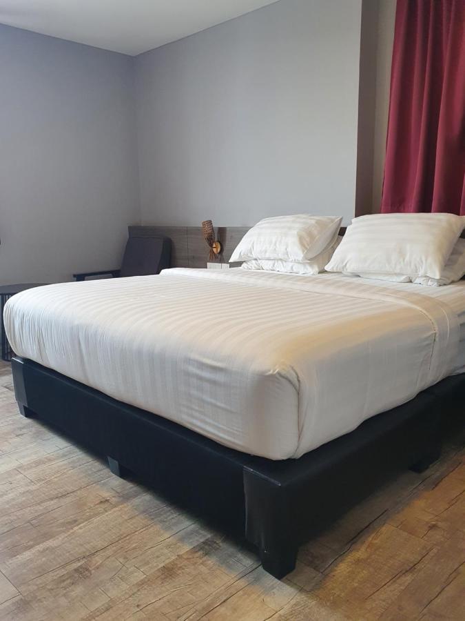 See Foo Hotel Bidur Екстер'єр фото
