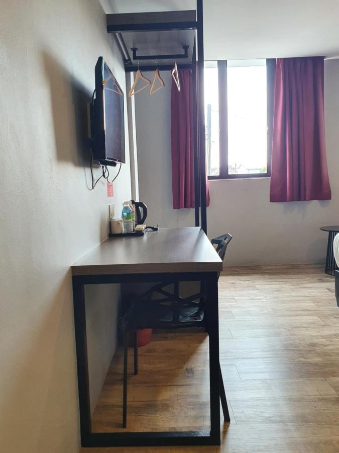 See Foo Hotel Bidur Екстер'єр фото