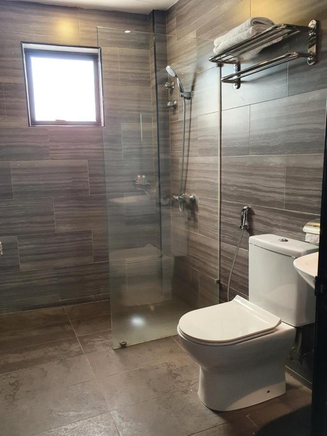 See Foo Hotel Bidur Екстер'єр фото