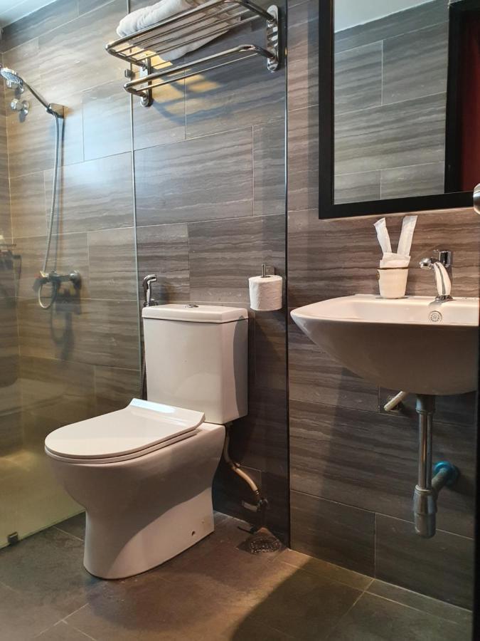 See Foo Hotel Bidur Екстер'єр фото